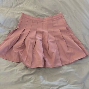 Princess Polly pink pleated skirt